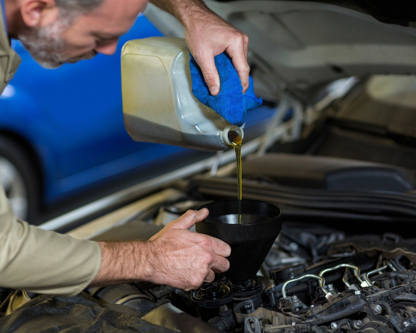 Cada cuanto le debo hacer un cambio de aceite a mi Chevrolet