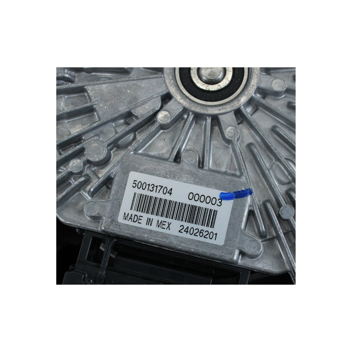 Foto de VENTILADOR DE REFRIGERACION DEL MOTOR - 3