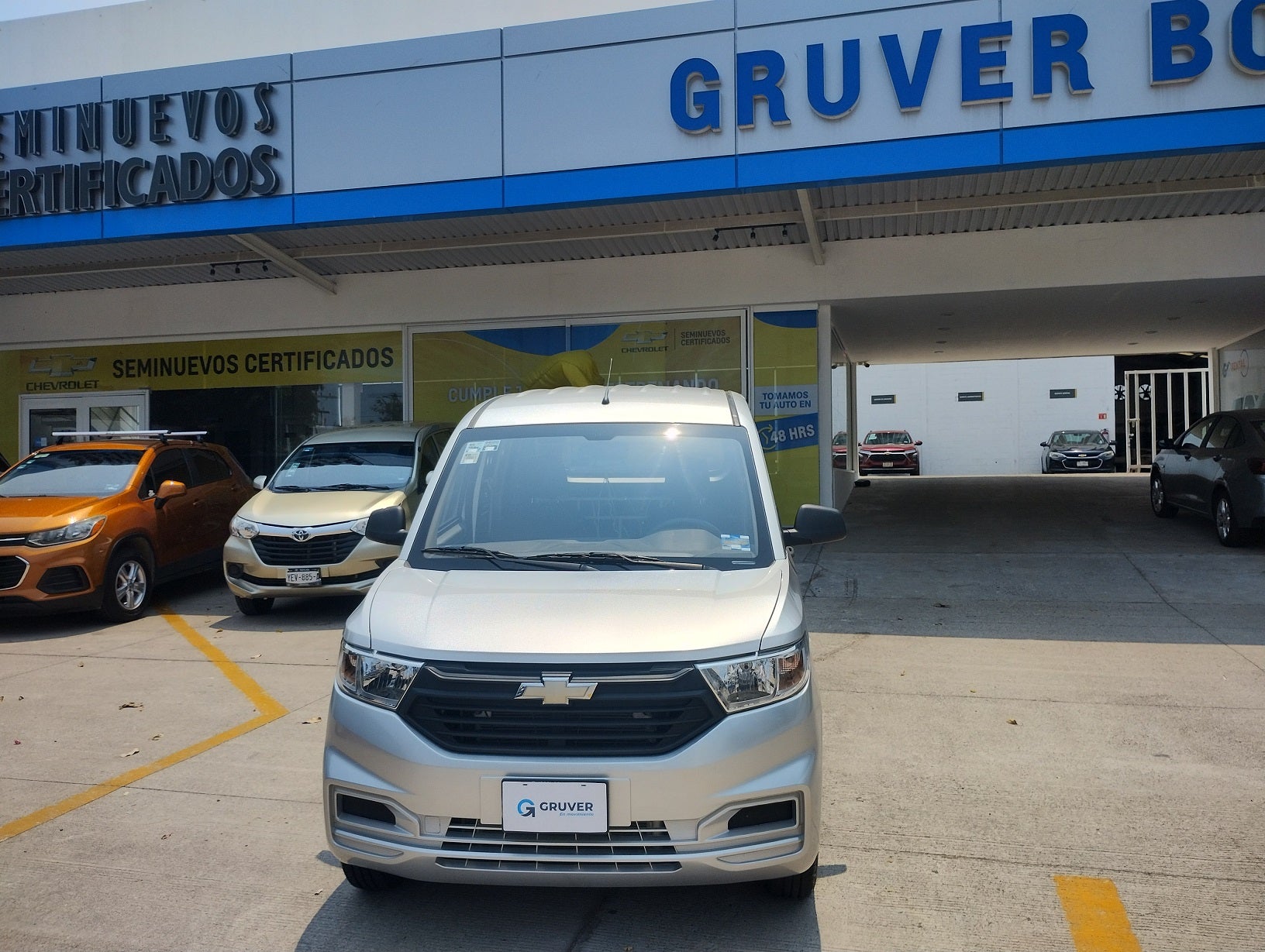 CHEVROLET TORNADO VAN PAQUETE B 2023 gruvermx