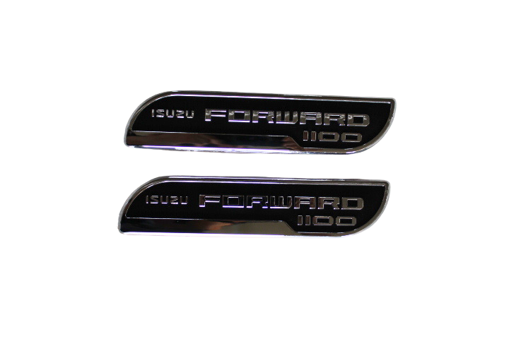 Foto de KIT EMBLEMA PUERTA FWD1100 - 1