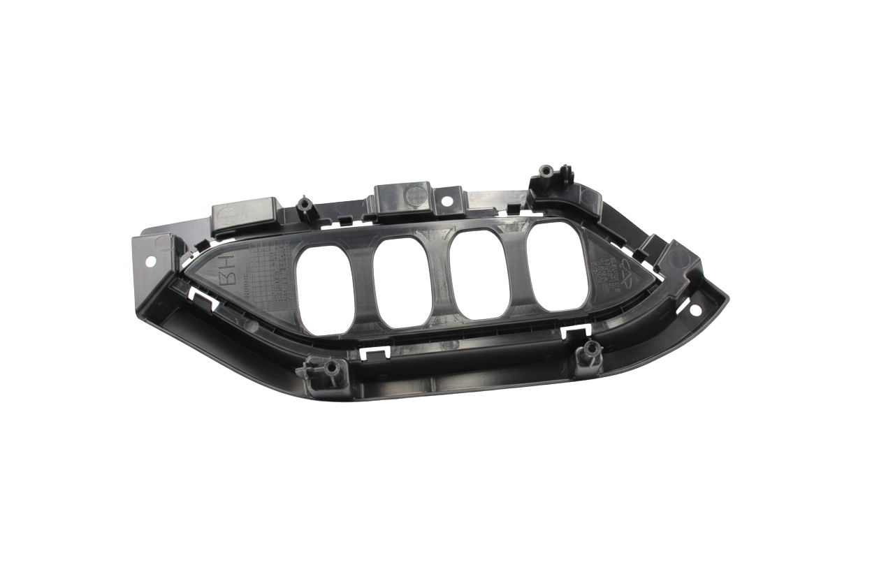 Foto de DEFLECTOR INFERIOR DEL PARACHOQUES TRASERO - 4