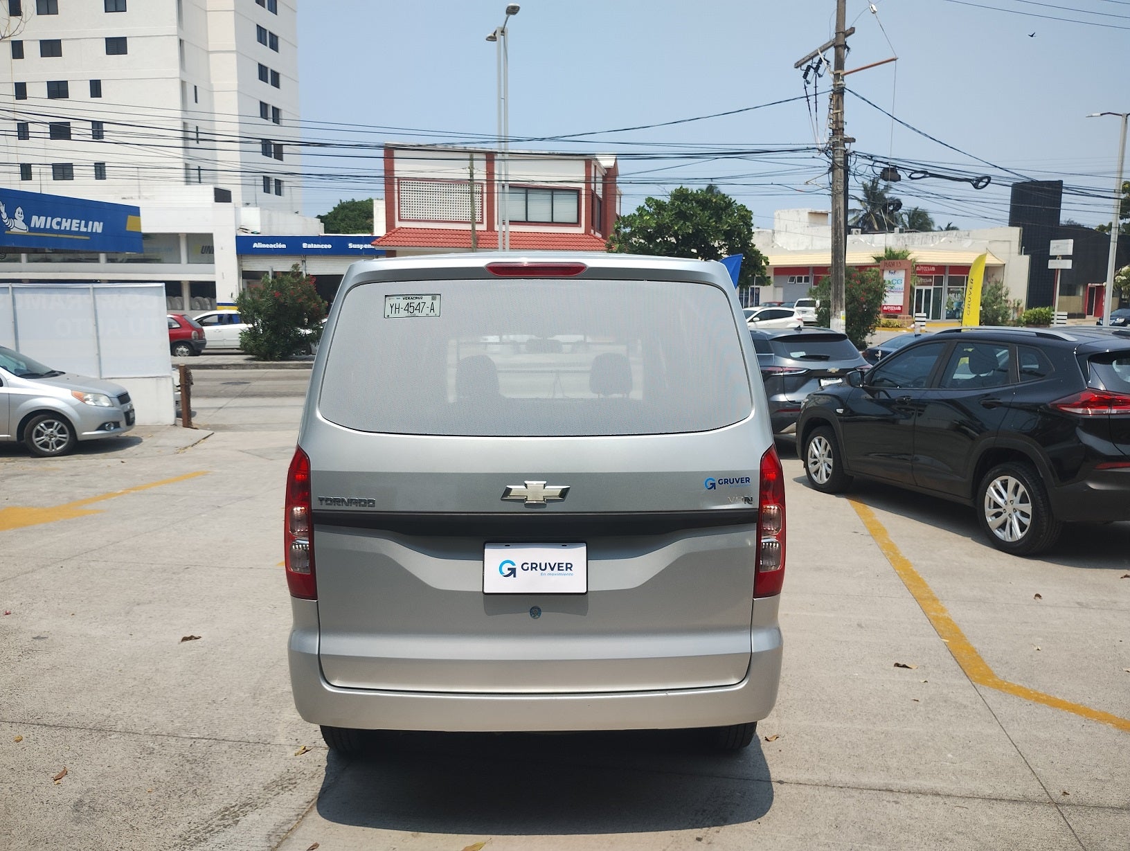 CHEVROLET TORNADO VAN PAQUETE B 2023 gruvermx