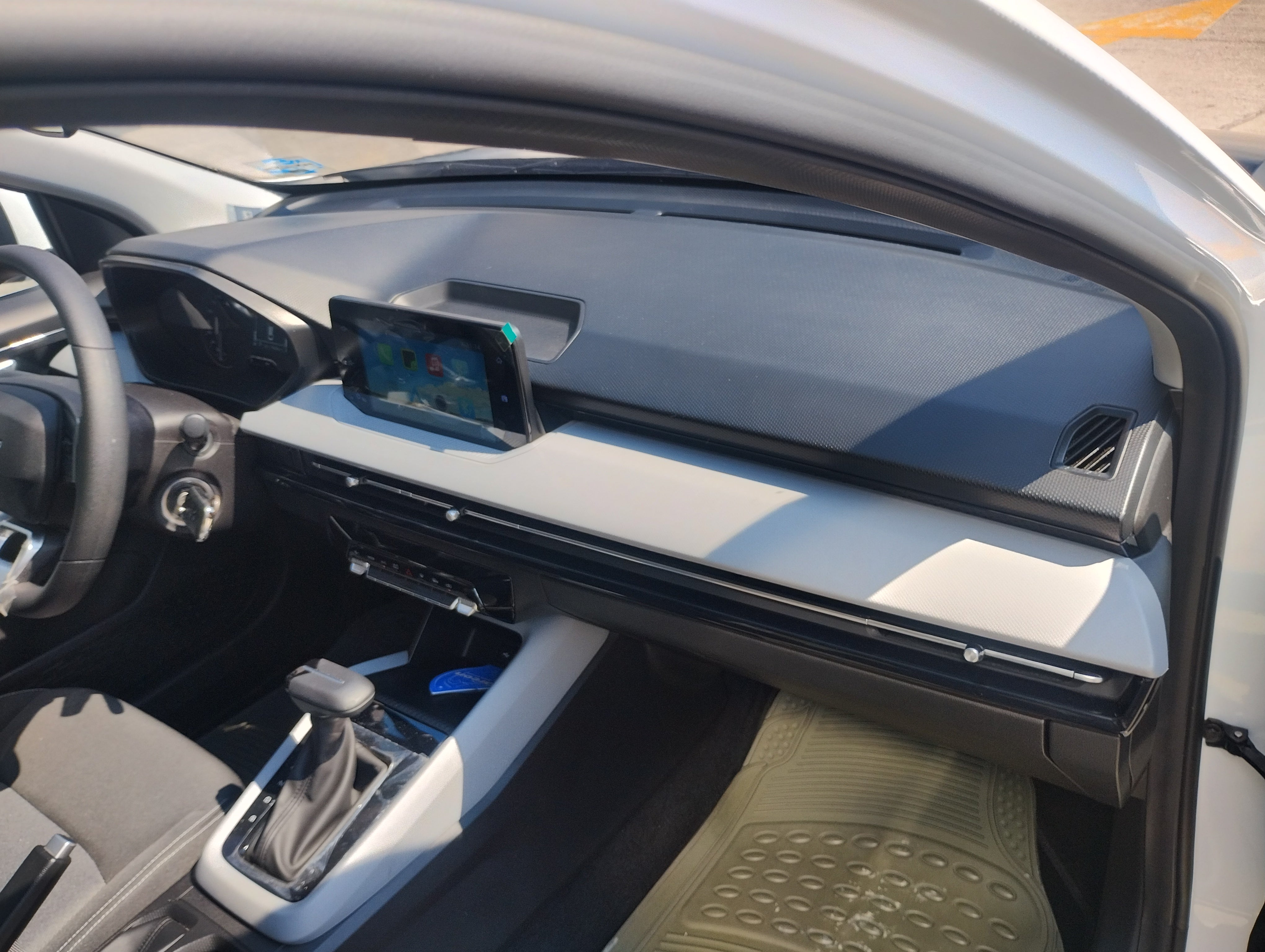 AVEO LT PLUS AUT. 2024