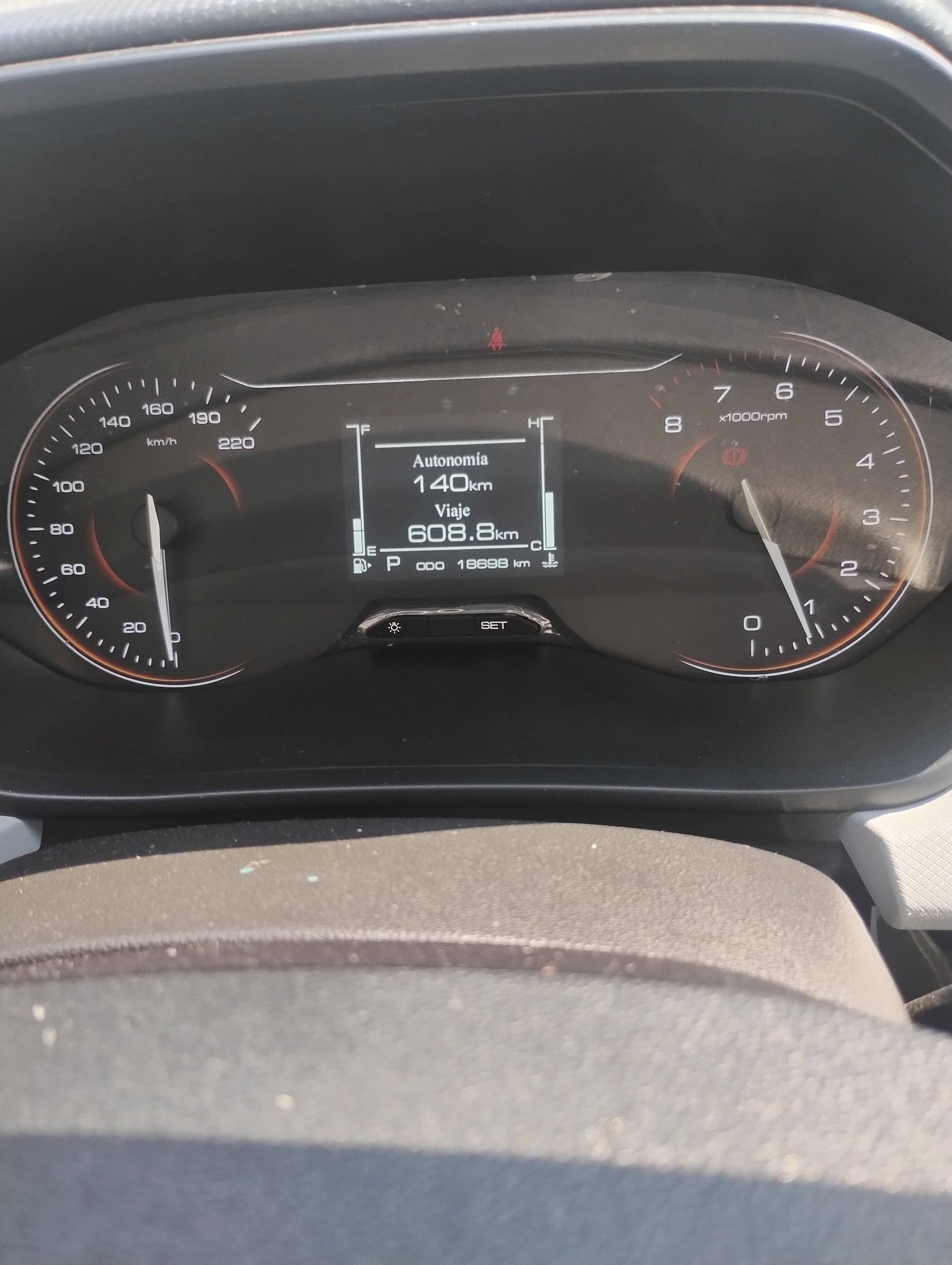 AVEO LT PLUS AUT. 2024
