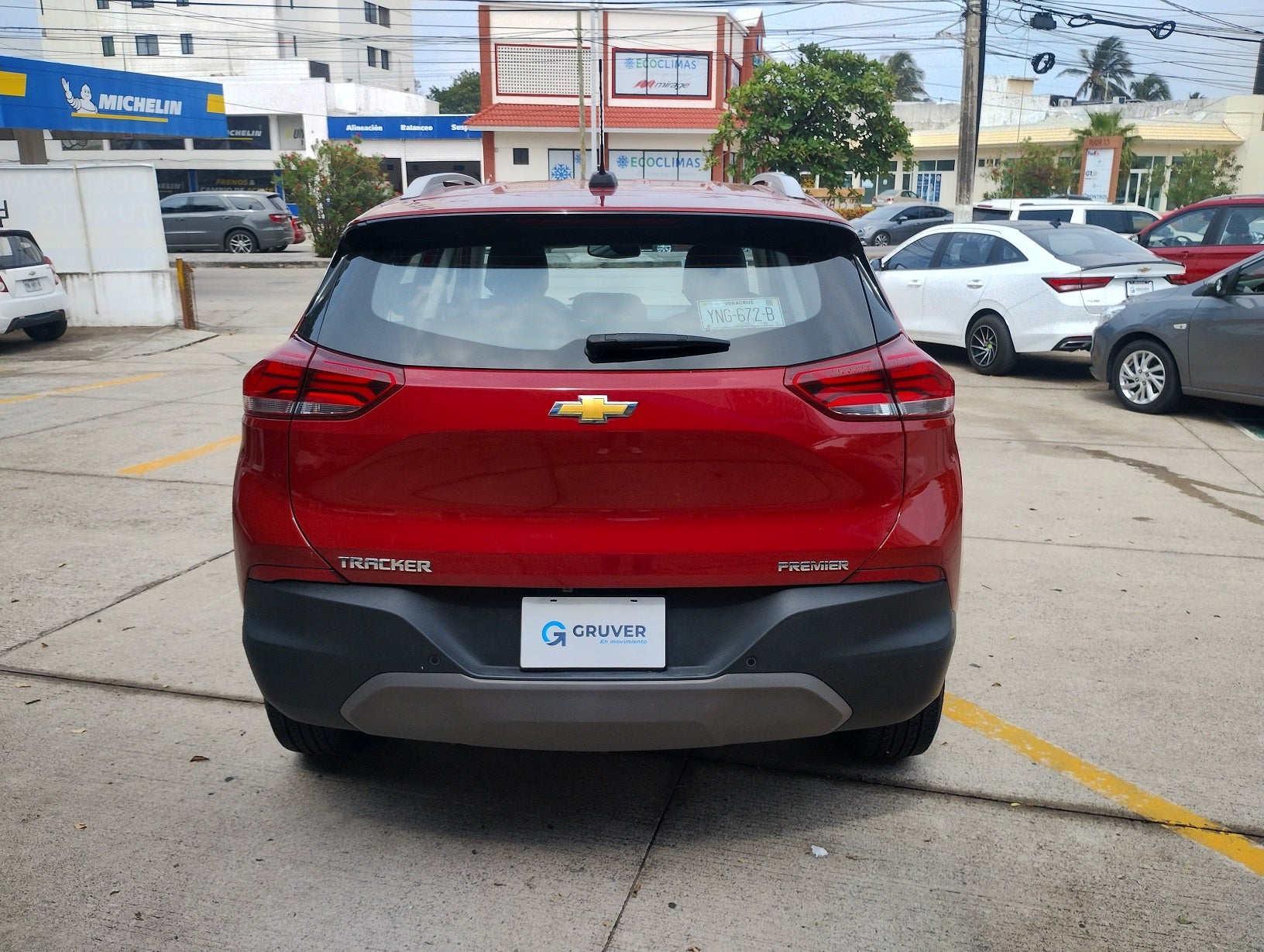 TRACKER SUV PAQ. M PREMIER