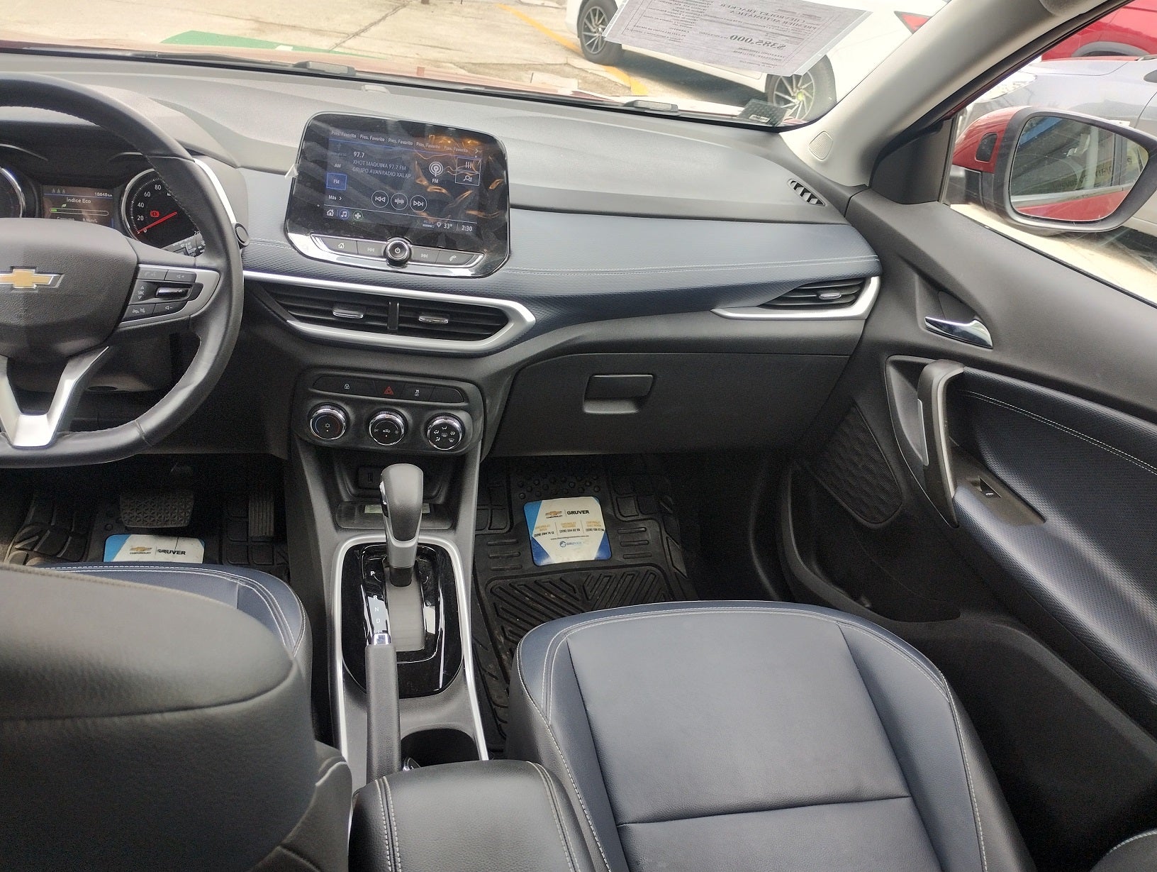 TRACKER SUV PAQ. M PREMIER